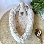 Egyedi kézműves babafészek újszülött korról